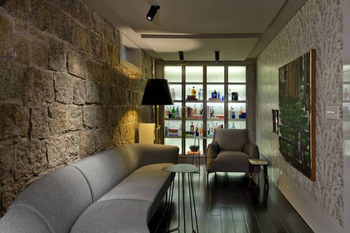 casacor-santa-catarina-sofa-curvo-bar-tufi-mousse